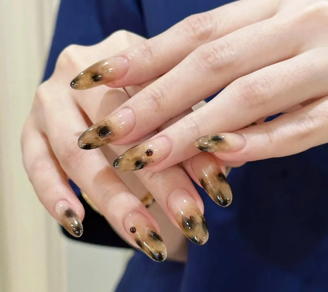 ネイル ハンドネイル 🎀 NaNa_nailのネイルデザイン