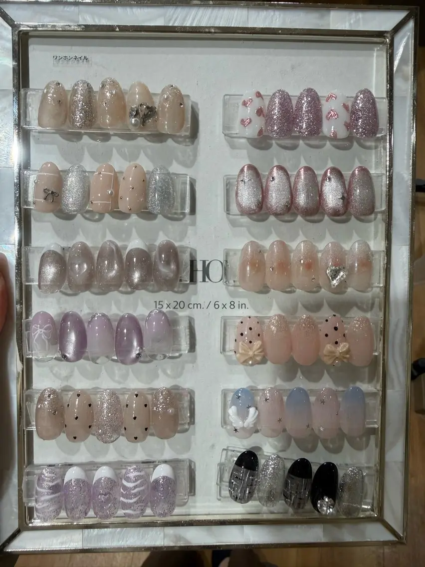 ネイル ワンホンネイル &robe yurieのネイルデザイン