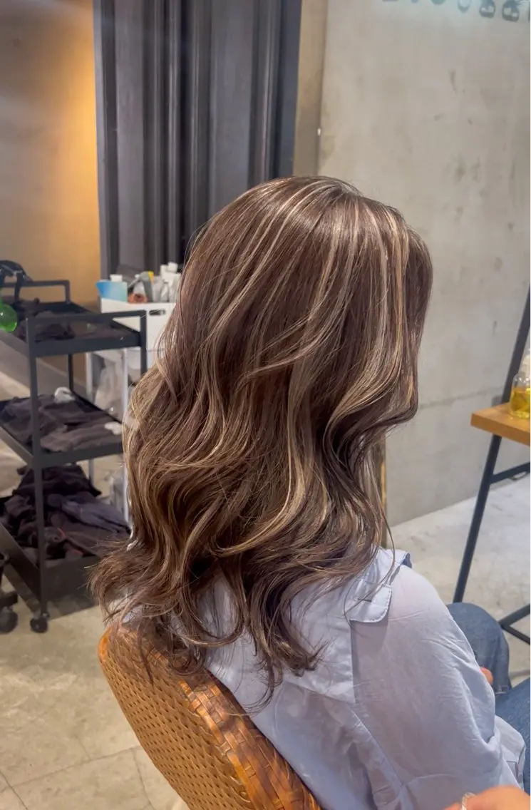 ロング カラー カット ヘアカラー トリートメント 海外デザイン🇺🇸 石渡諒太のヘアスタイル