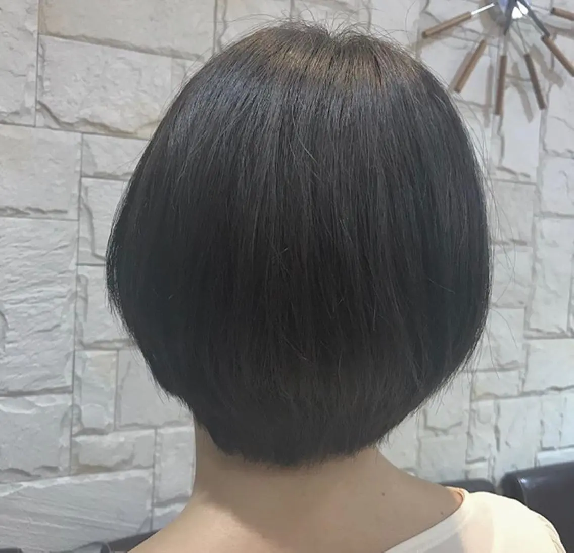 ショート カラー ✂︎ショート、ボブ、 レイヤー🩵YUMIのヘアスタイル