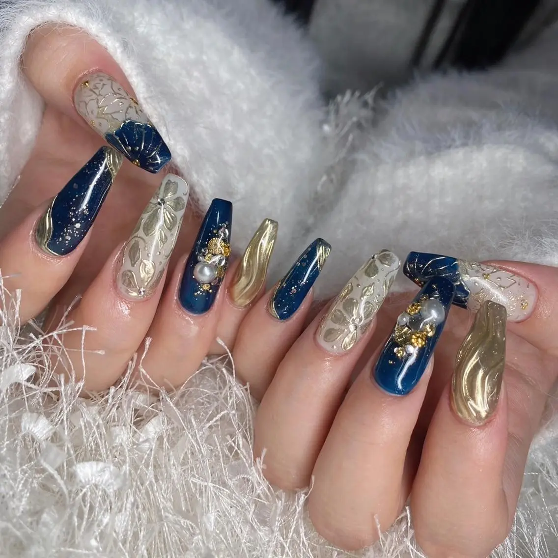 ネイル 長さ出し フレンチネイル ジェルネイル グラデーション 韓国ネイル ハンドネイル Nail&eye Belire 新宿のネイルデザイン