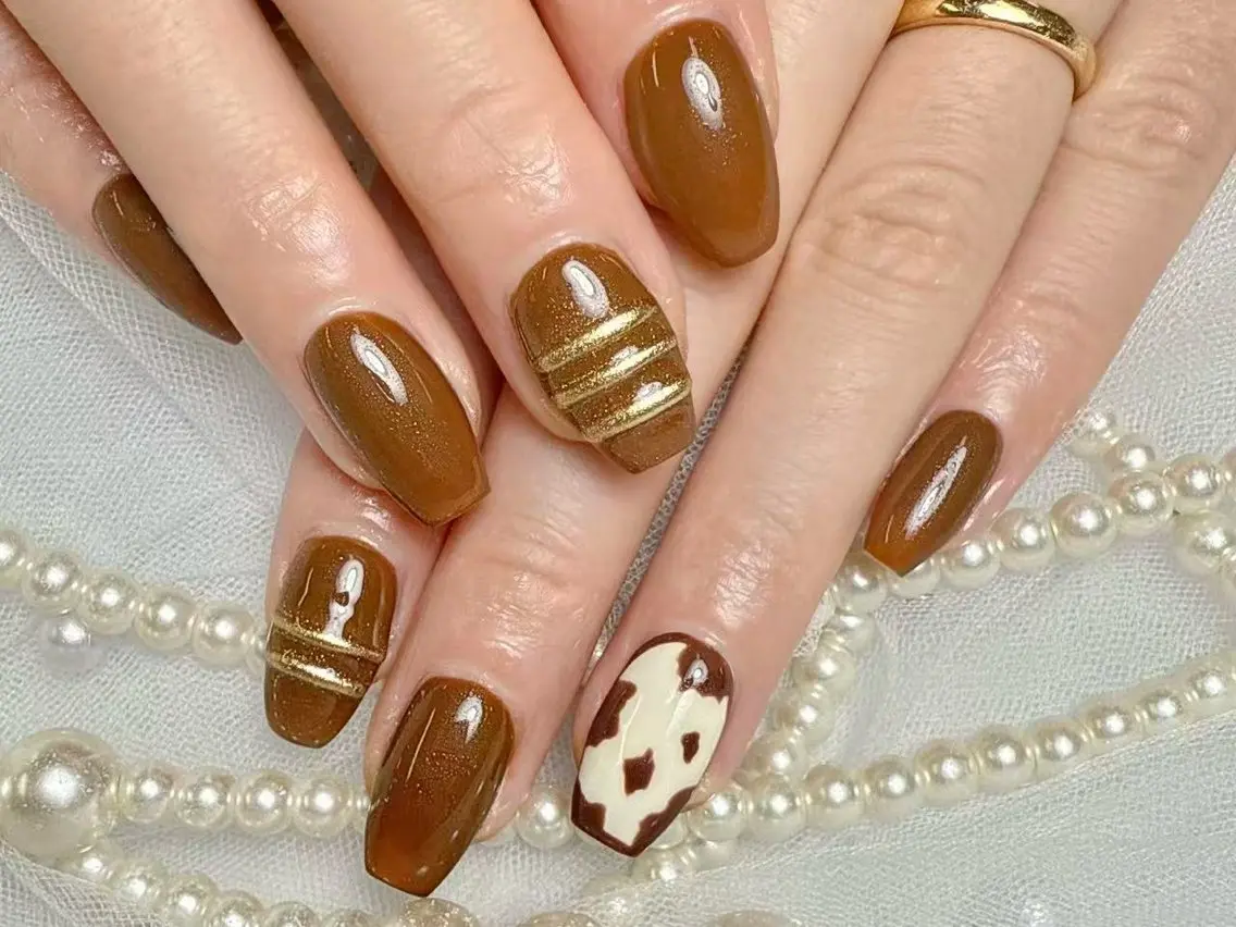 ネイル ジェルネイル 韓国ネイル マグネットネイル 持ち込み ワンカラーネイル ハンドネイル ハンドケア R1🎀Nail💕 池袋東口店のネイルデザイン