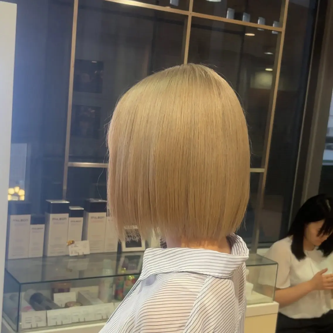 ショート カラー CONAN｜盛岡ボブ 特化/タッセルボブのヘアスタイル