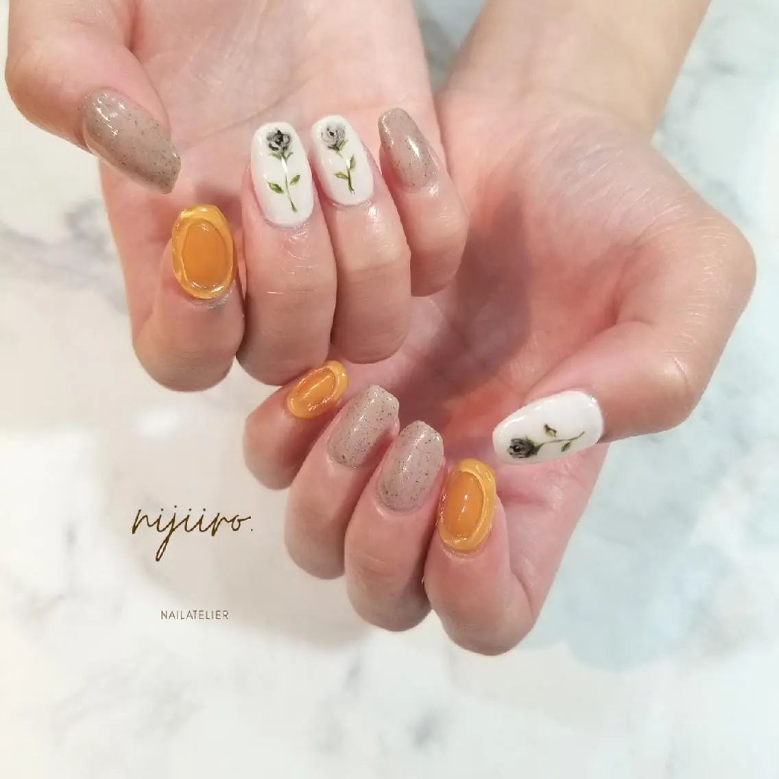 ネイル ハンドネイル nijiiro🌈 サトウのネイルデザイン