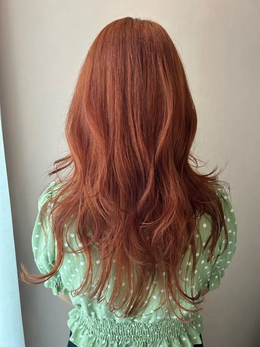 ロング カラー ベージュカラー ブリーチ オレンジ オレンジベージュ カット ヘアカラー トリートメント hubhair レイヤー/透明感のヘアスタイル