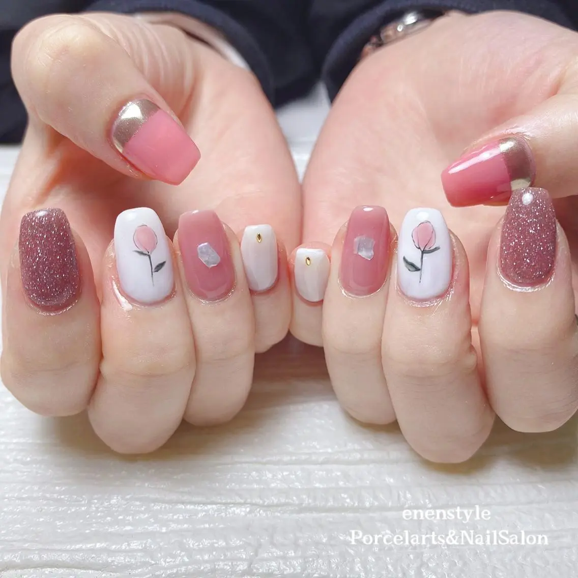 ミディアム ネイル 🐾enen style 🐾のネイルデザイン