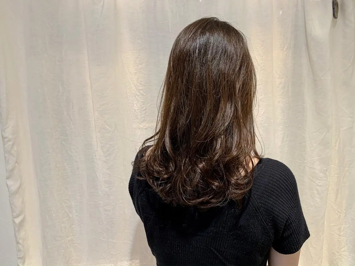 セミロング カラー グレージュ カット ヘアカラー トリートメント Ayu /あゆのヘアスタイル