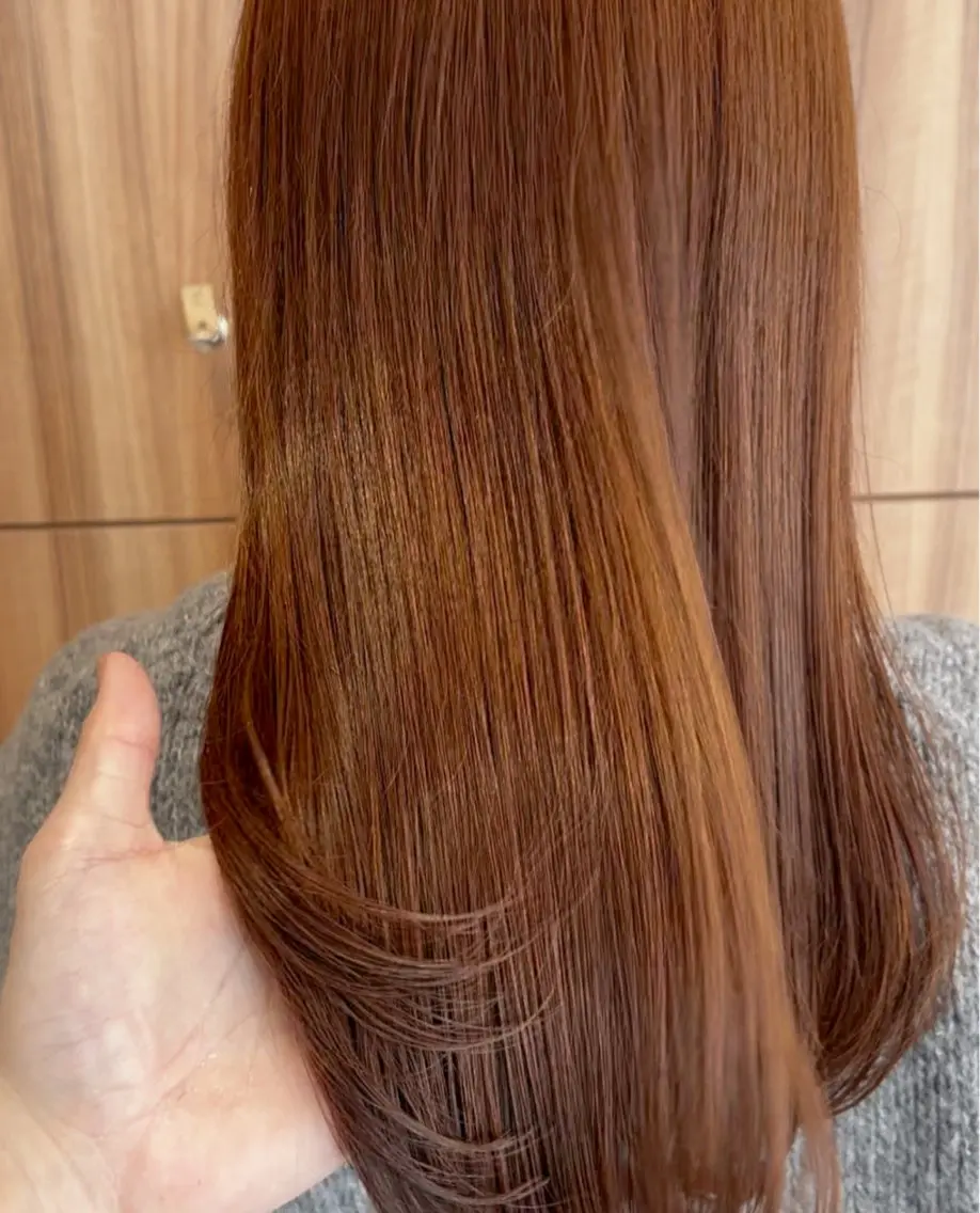カラー ブリーチ ブリーチなしカラー 🫒🫒ブリーチなし 艶カラー🫒ヤマシロのヘアスタイル