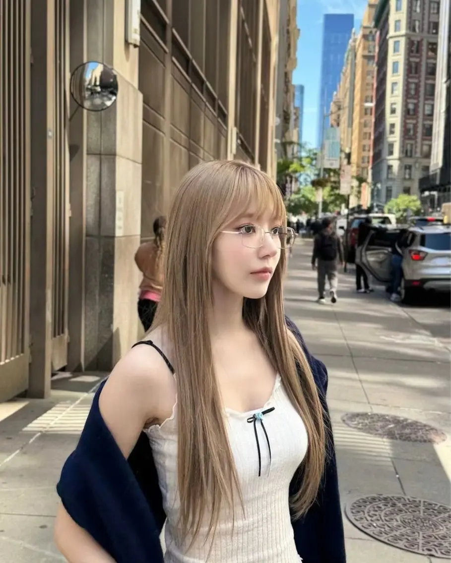 ロング ナナ♡レイヤーカット ♡似合わせカラーのヘアスタイル