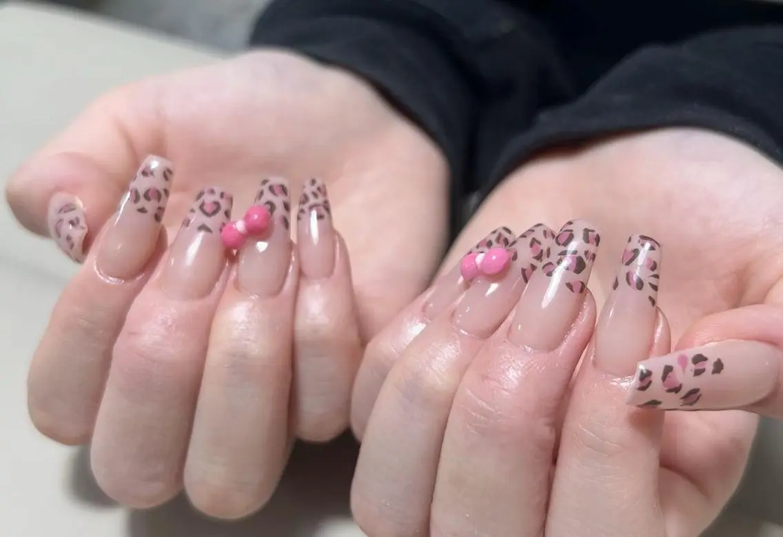 ネイル ハンドネイル ハンドケア 🍑 momo_nailのネイルデザイン