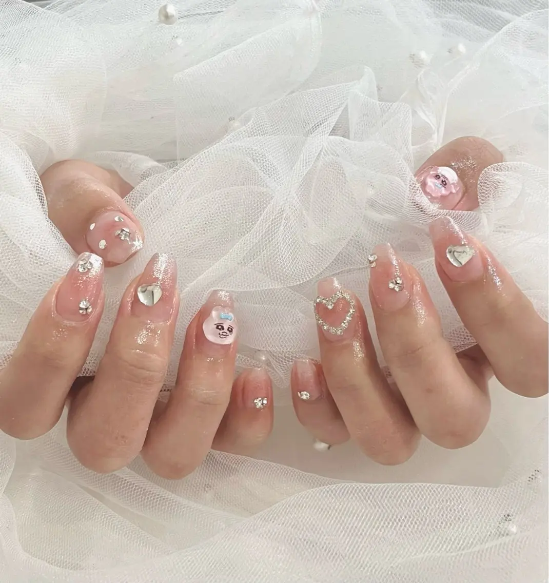 ネイル SALON ELVI.のネイルデザイン