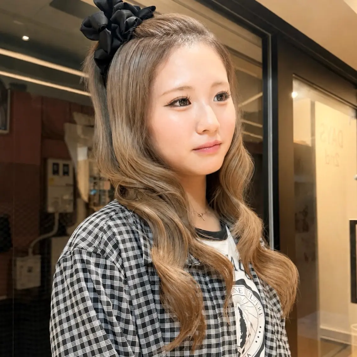 セミロング カラー 顔周りカット ヘアカラー トリートメント 優梨💞 /透明感カラーのヘアスタイル