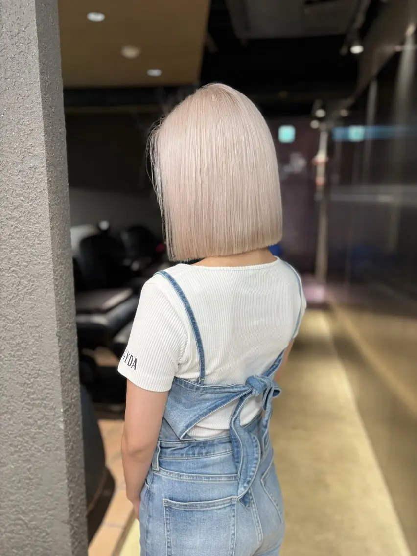 ミディアム PELE  原宿 airiのヘアスタイル