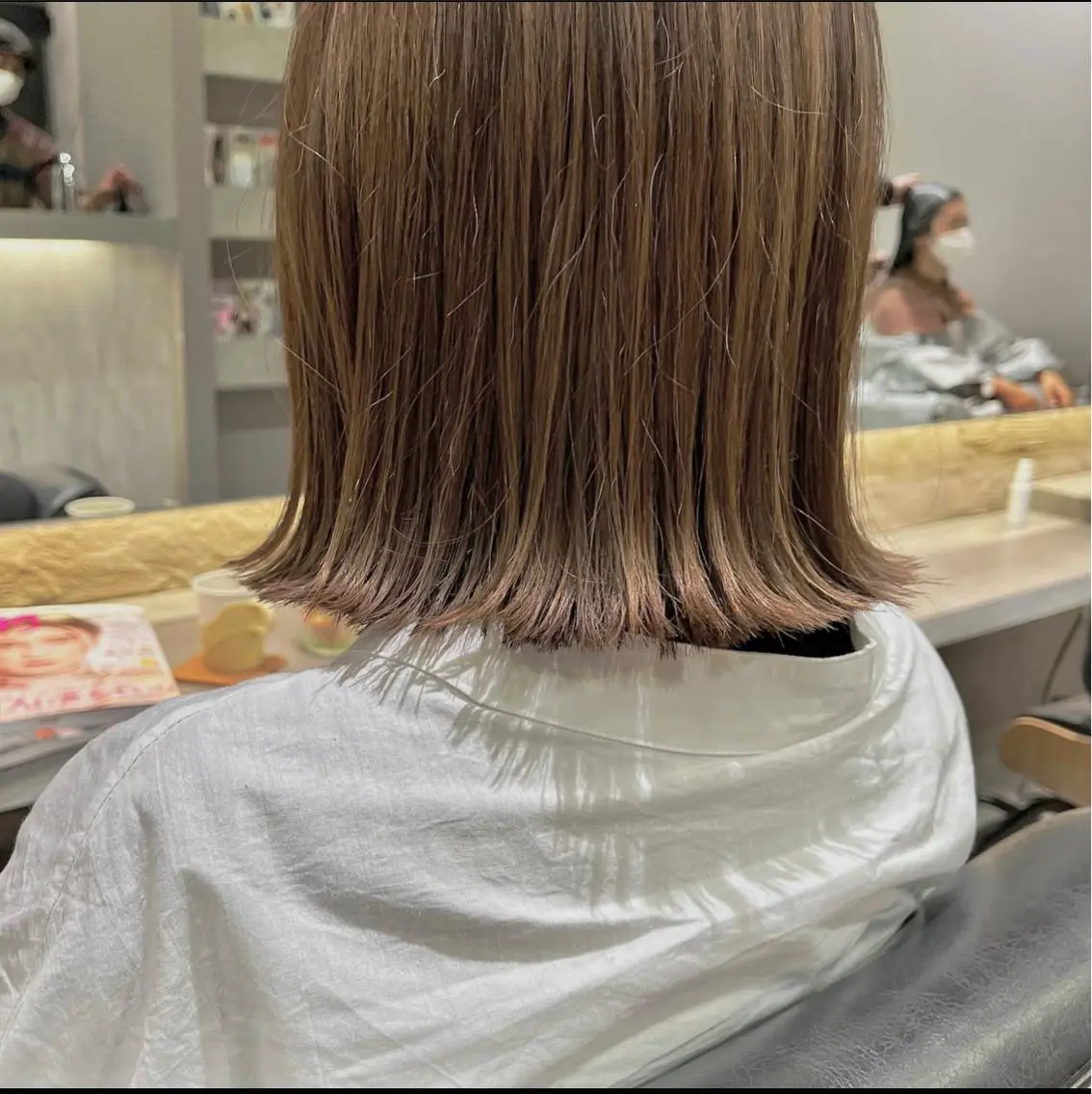 ミディアム カラー カット ヘアカラー トリートメント 荒川 ひなの 新川崎のヘアスタイル
