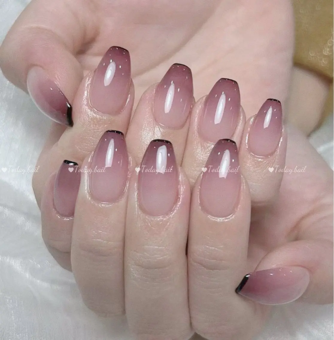 ネイル ハンドネイル 🎀Today nail💅のネイルデザイン