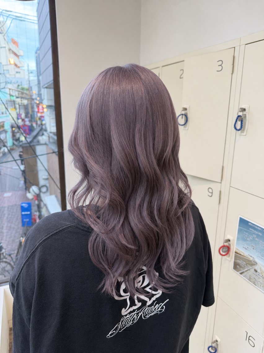 セミロング ヘアカラー 海外風レイヤー🦋 suzuna𓂃꙳⋆のヘアスタイル
