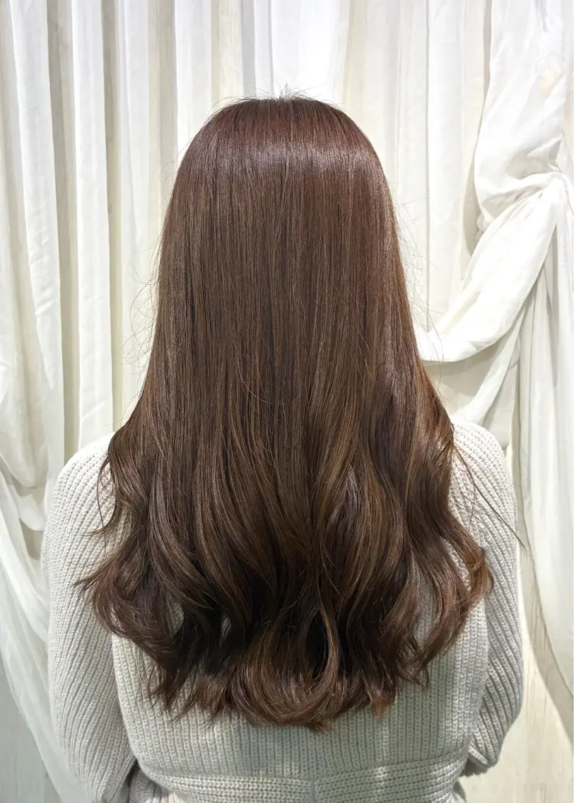 ロング カラー 🌟小出 倫花🌟 艶カラー/カットのヘアスタイル