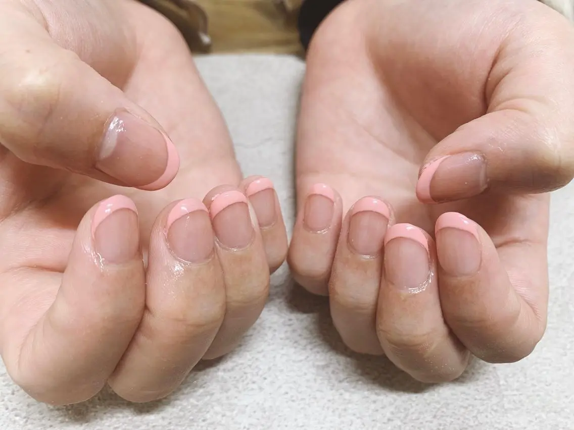 ネイル フレンチネイル ピンク mogunail &blowのネイルデザイン