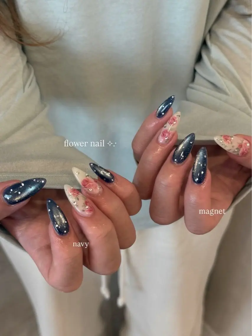 ネイル チークネイル ドット フットネイル フレンチネイル グラデーション Nihonthy Nail 新宿のネイルデザイン