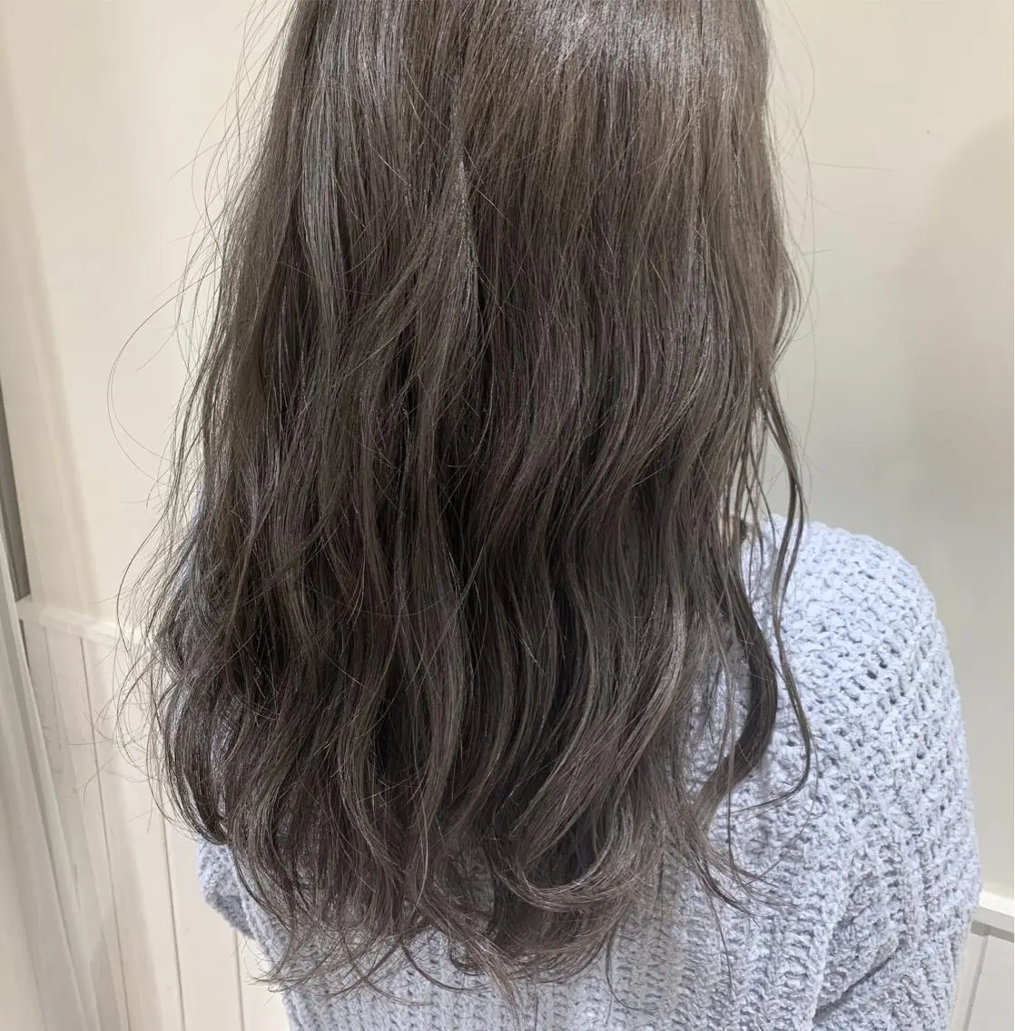 ロング カラー 透明感カラー グレージュ カット ヘアカラー 🌿椿 夢来🌿のヘアスタイル