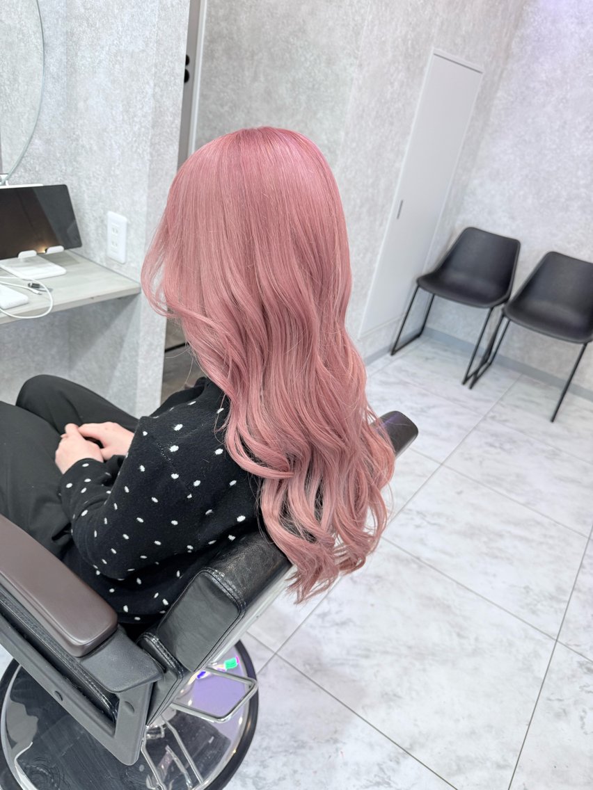 セミロング カラー 🌺ハイトーン🌺 矢葺 なぎさ🌺🌺のヘアスタイル