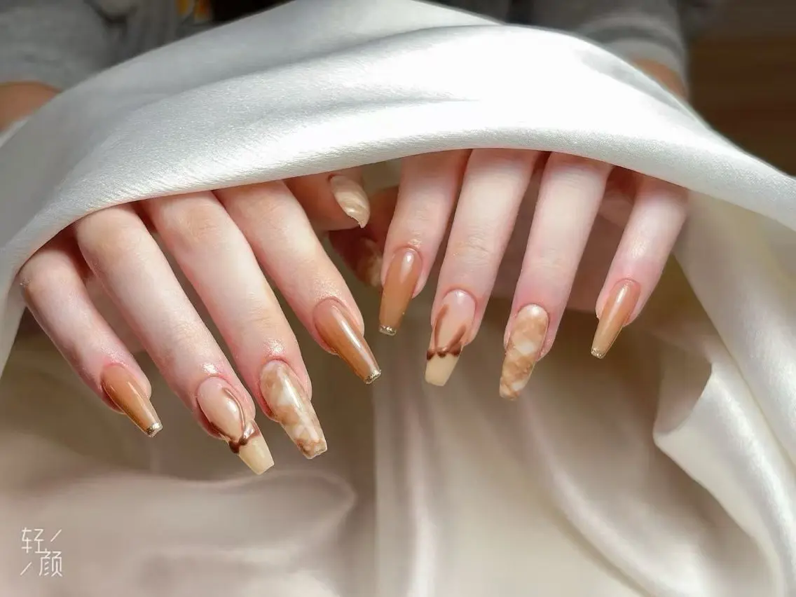 ネイル ハンドネイル Aura Nail ✨ユマイ✨のネイルデザイン