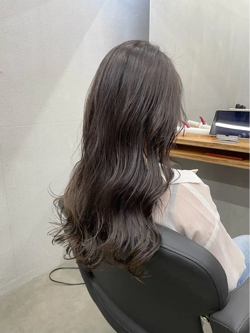 ロング カット ヘアカラー トリートメント ひより /novusのヘアスタイル