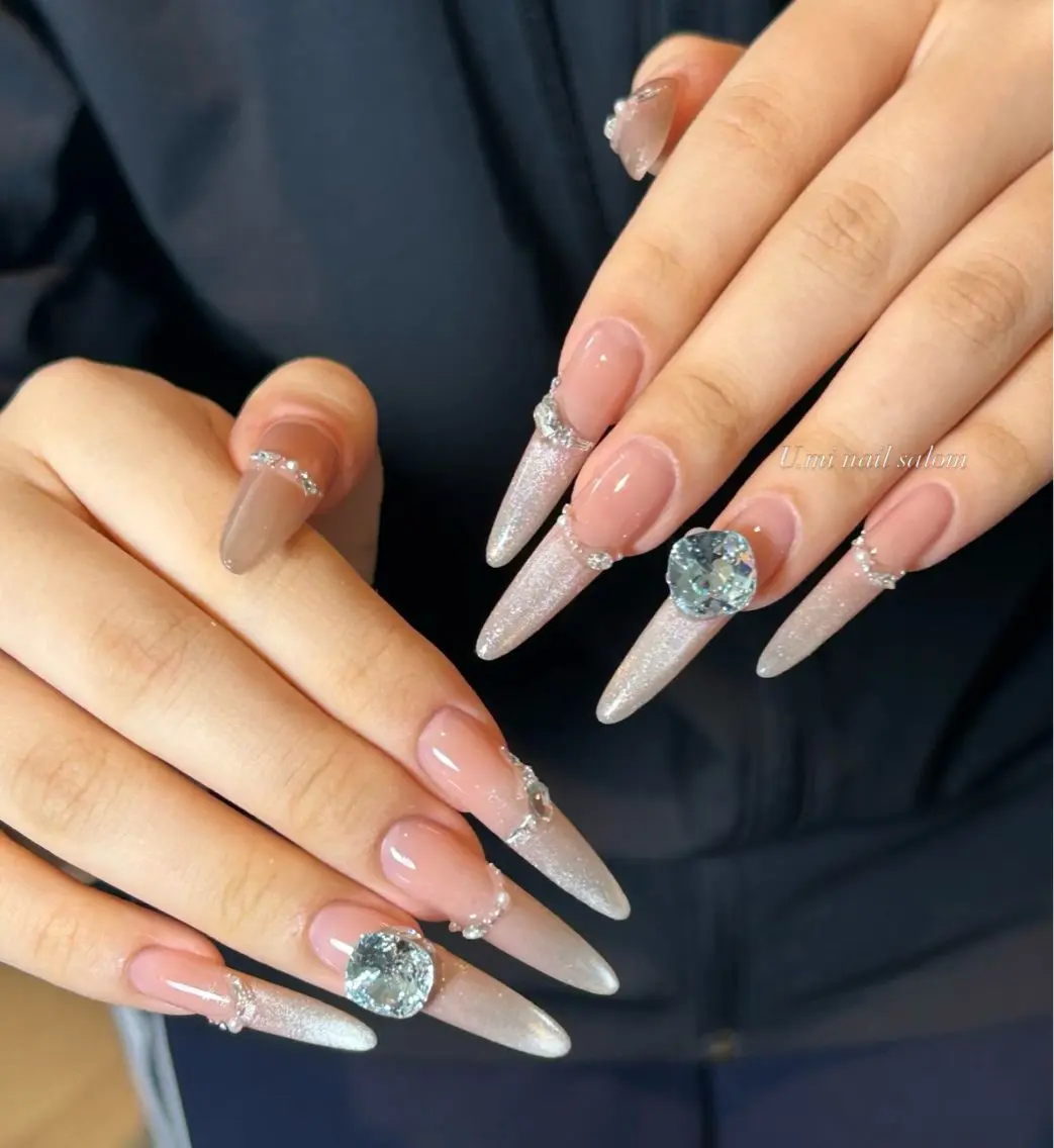 ネイル ハンドネイル U.mi Nail Salonのネイルデザイン
