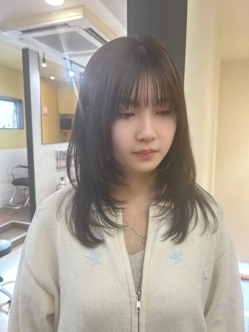ロング カラー ハッシュカット レイヤーカット hubhair レイヤー/透明感のヘアスタイル