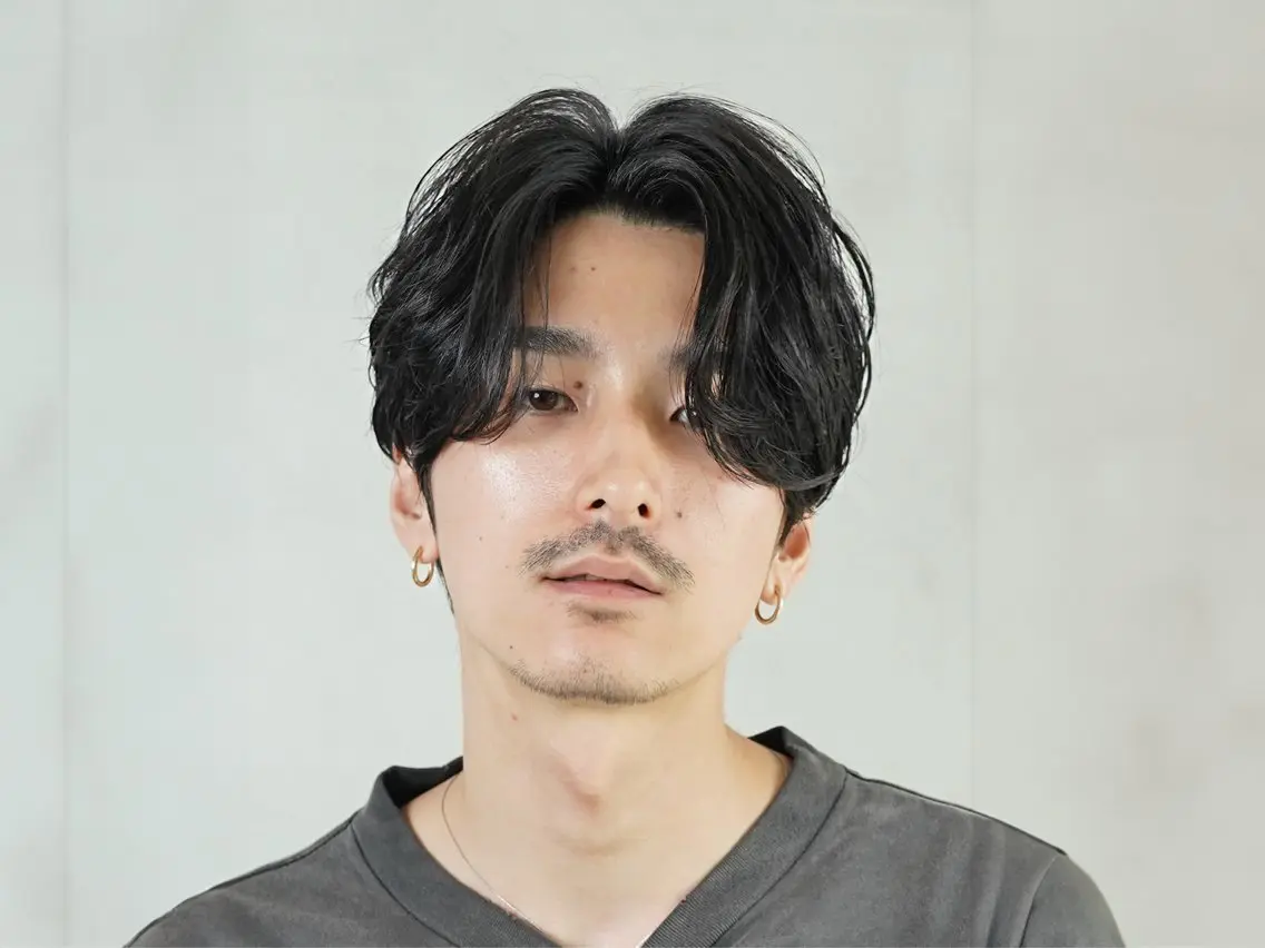 ニュアンスパーマ¥7500#原宿#メンズパーマ#センターパートの写真