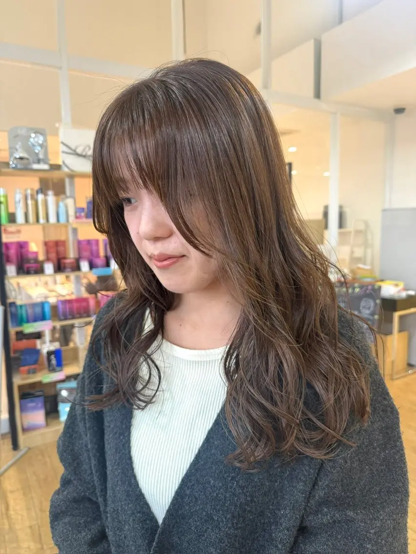 ロング カラー ヘアアレンジ グレージュ モカグレージュ ヘアカラー トリートメント 鹿児島 聖来のヘアスタイル