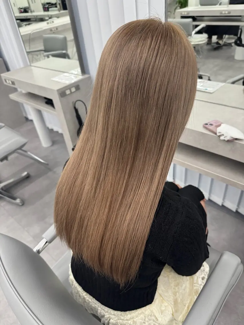 🌷当日限定🌷全体ブリーチ+全体カラー+トリートメントの写真