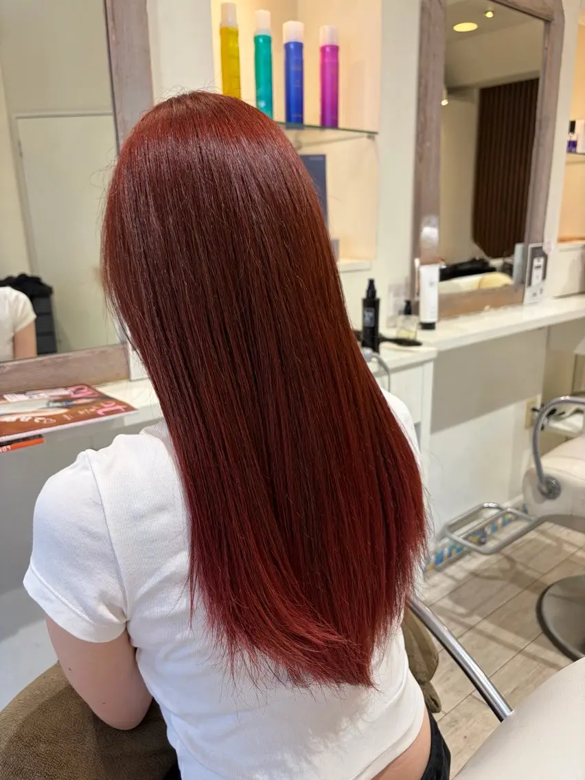 ロング カット ヘアカラー NICCOLO室見 Erinaのヘアスタイル