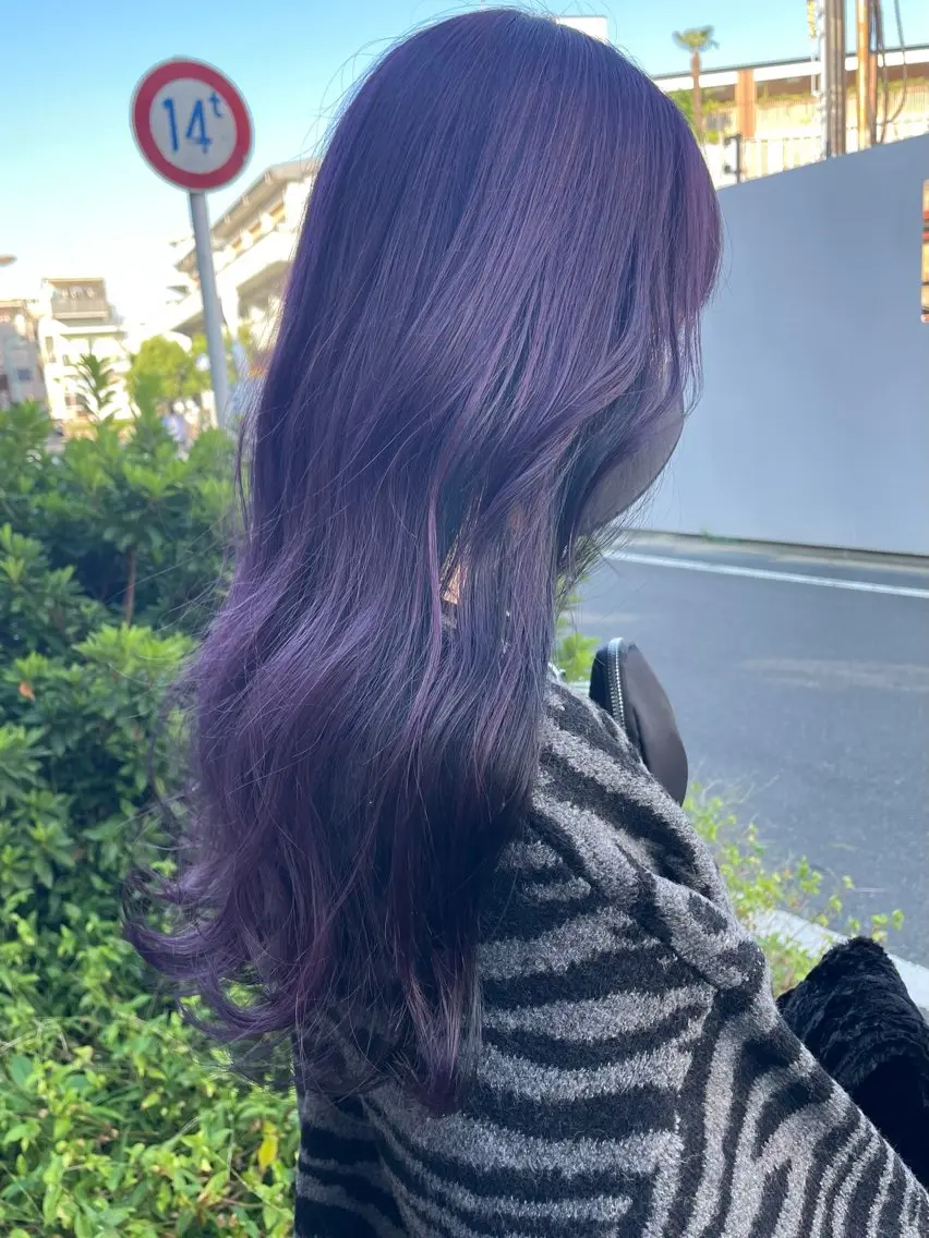 セミロング カラー ヘアカラー トリートメント 推しカラー オタク美容師 山本のヘアスタイル