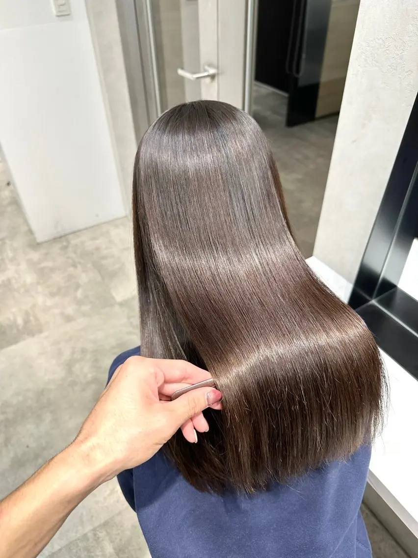 ロング パーマ ヘアアレンジ 髪質改善 縮毛矯正 トリートメント ストレートパーマ カット 縮毛矯正 トリートメント 縮毛矯正/髪質改善/ ブリーチ毛/木元渓太のヘアスタイル