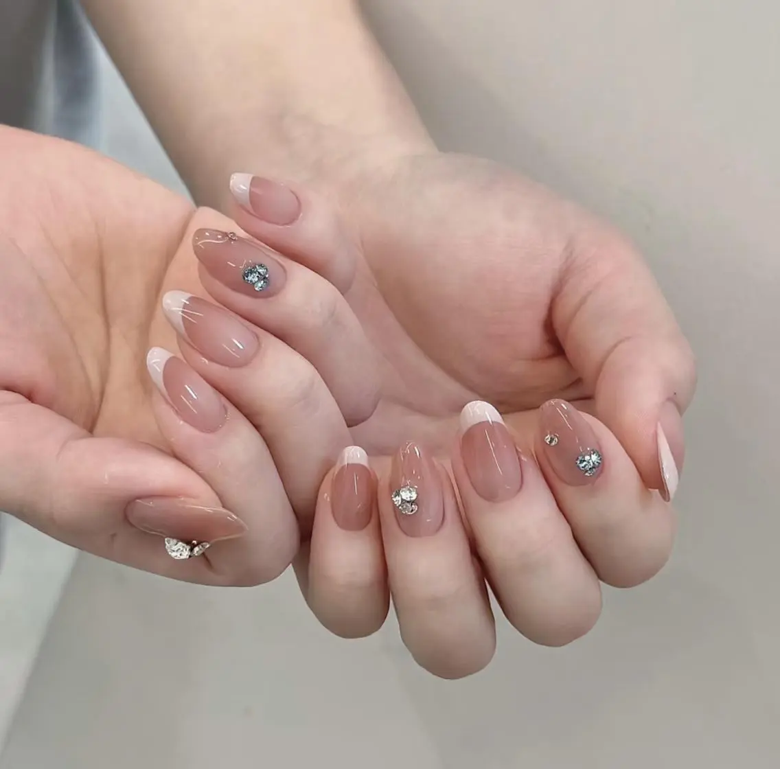 ネイル ハンドネイル エリ🫧 nail池袋東口のネイルデザイン