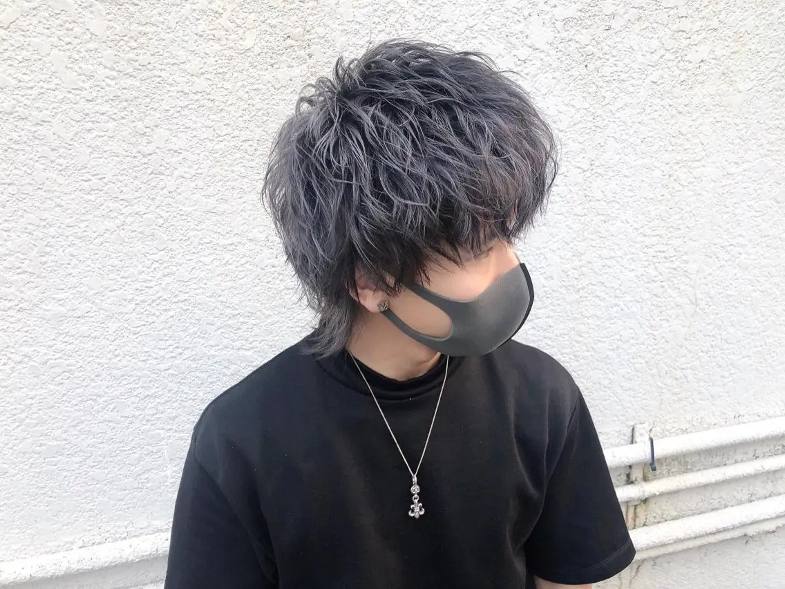 ショート カラー パーマ メンズ メンズバレイヤージュ メンズブリーチ メンズハイライト メンズインナーカラー メンズ韓国風 エビスザキレン/メン ズ/心斎橋🌳のヘアスタイル