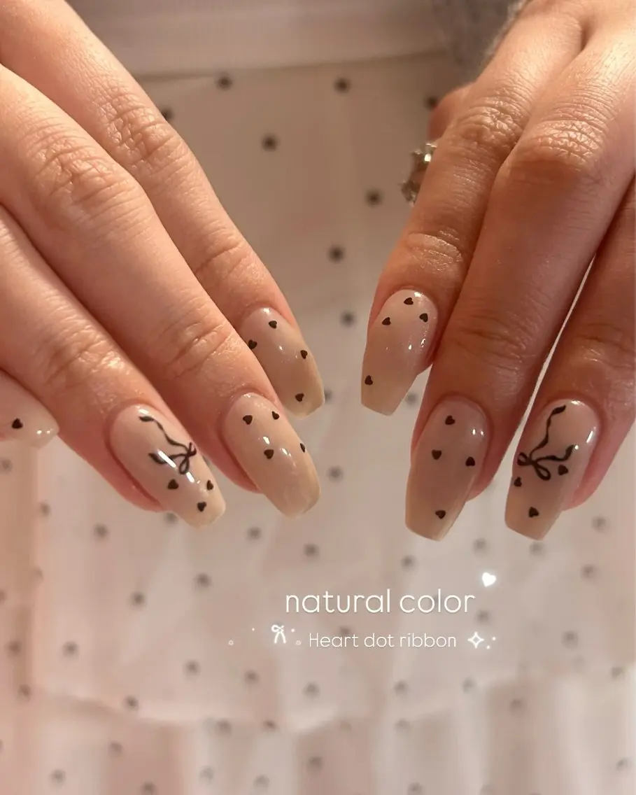ネイル ハンドネイル EmaNail🎀 Haaruのネイルデザイン