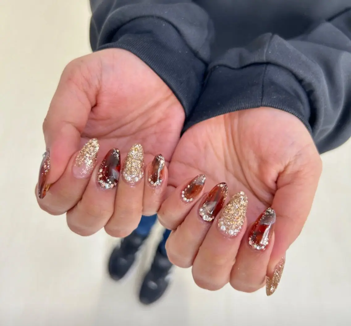 ネイル アートネイル ジェルネイル キラキラネイル ニュアンスネイル スカルプネイル nailstudio eviz新宿店のネイルデザイン