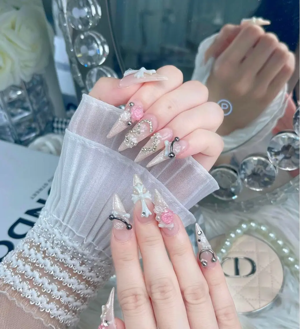 ネイル アートネイル 長さ出し 韓国ネイル マグネットネイル ワンホンネイル ハンドネイル Nova Nailのネイルデザイン