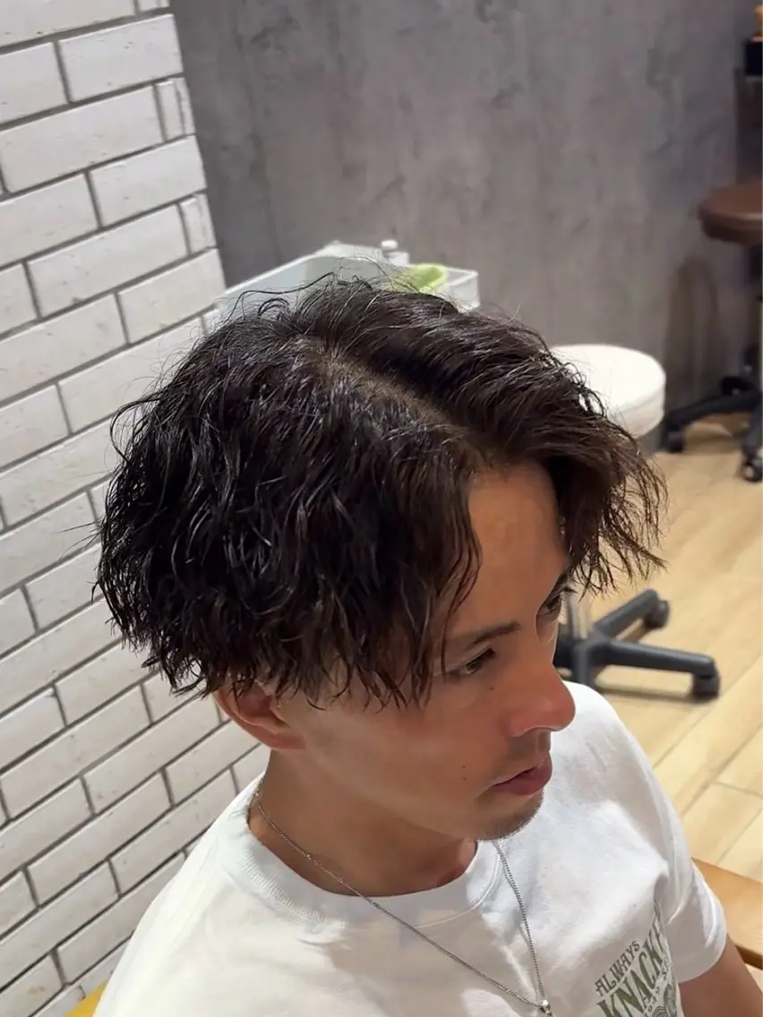 パーマ メンズ カット パーマ メンズカット/センタ ーパート /マミヤのヘアスタイル