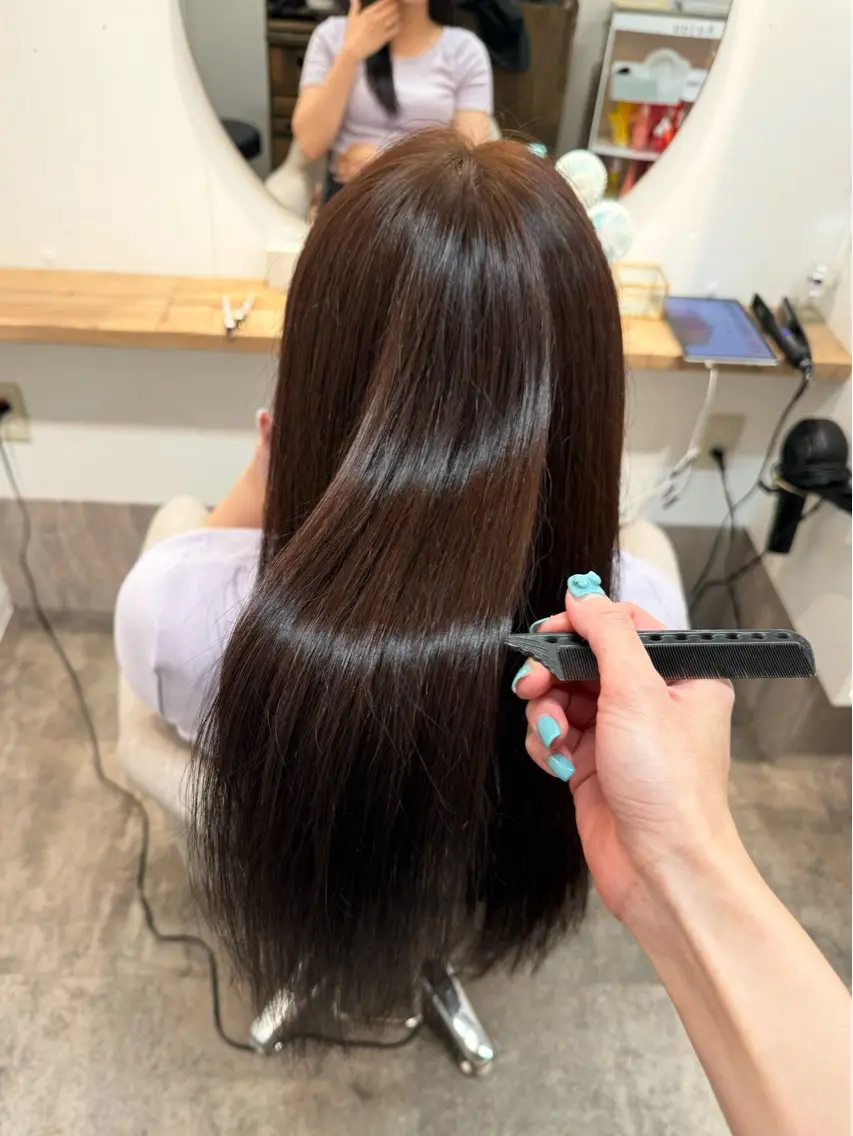 ロング トリートメント Yuna ユウナのヘアスタイル