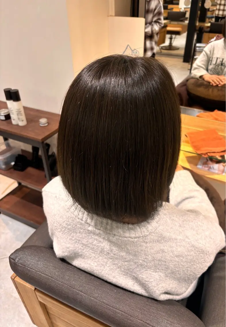 カラー ベージュカラー オリーブベージュ 小林 琉花のヘアスタイル