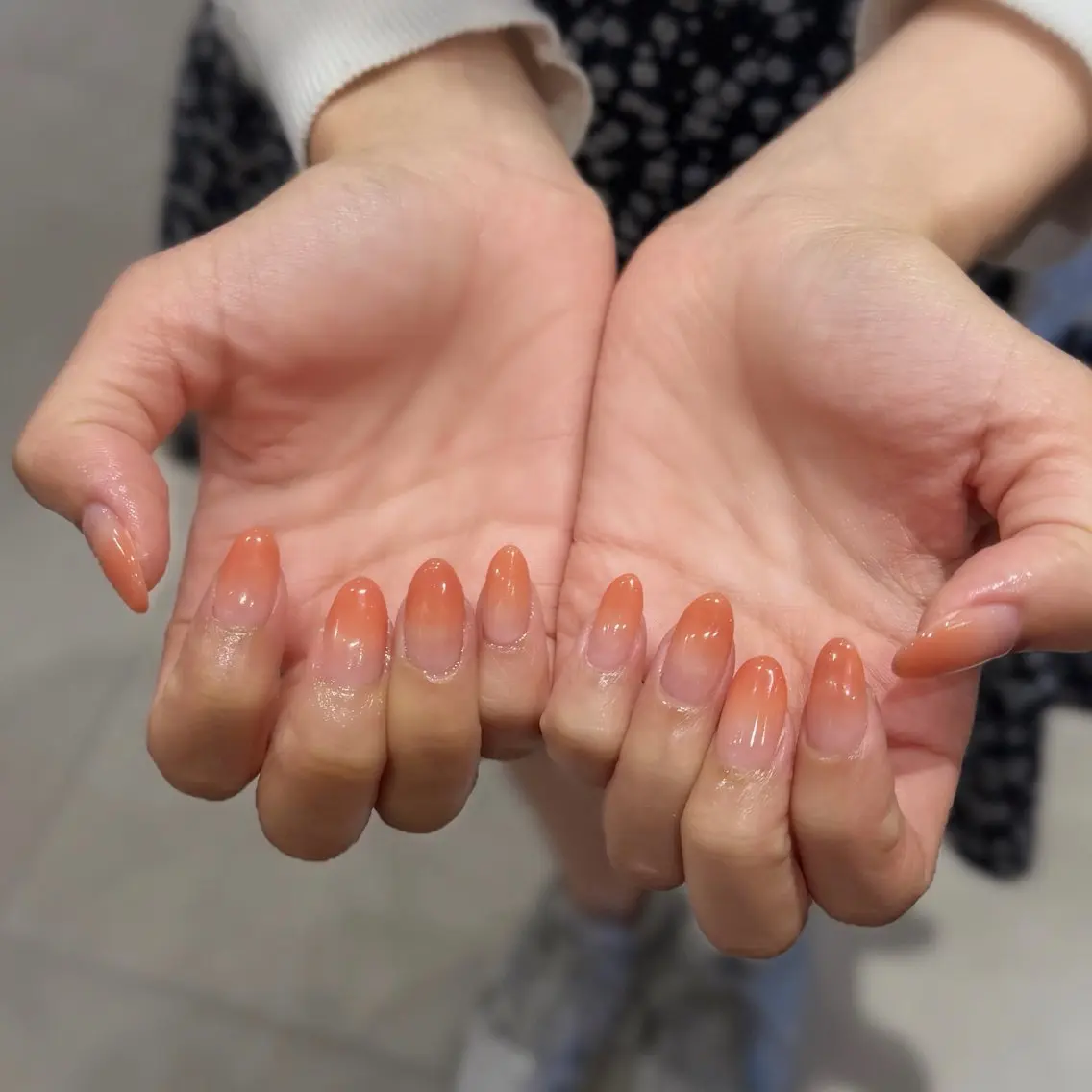 🌟HANDオフなし🌟グラデーション（クリアベース）🫧の写真