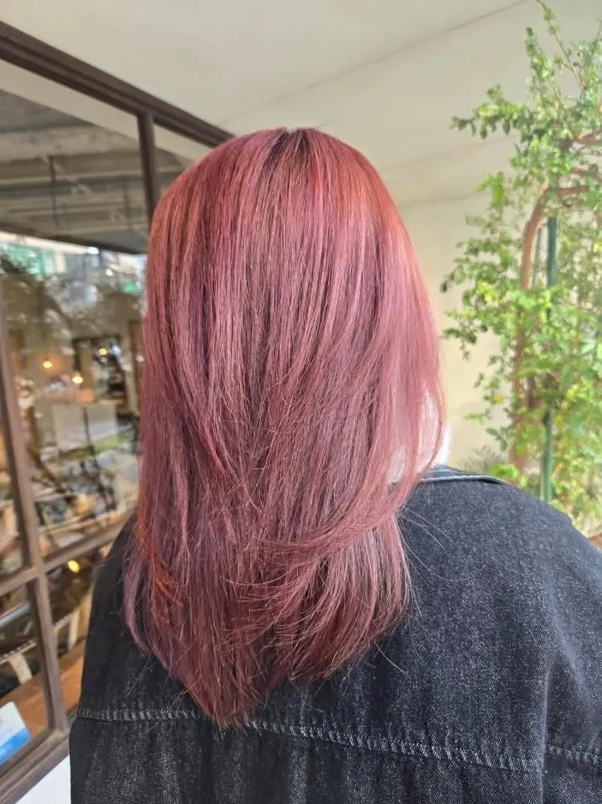セミロング カラー ヘアカラー 韓国好き🇰🇷 美容師MIKUのヘアスタイル