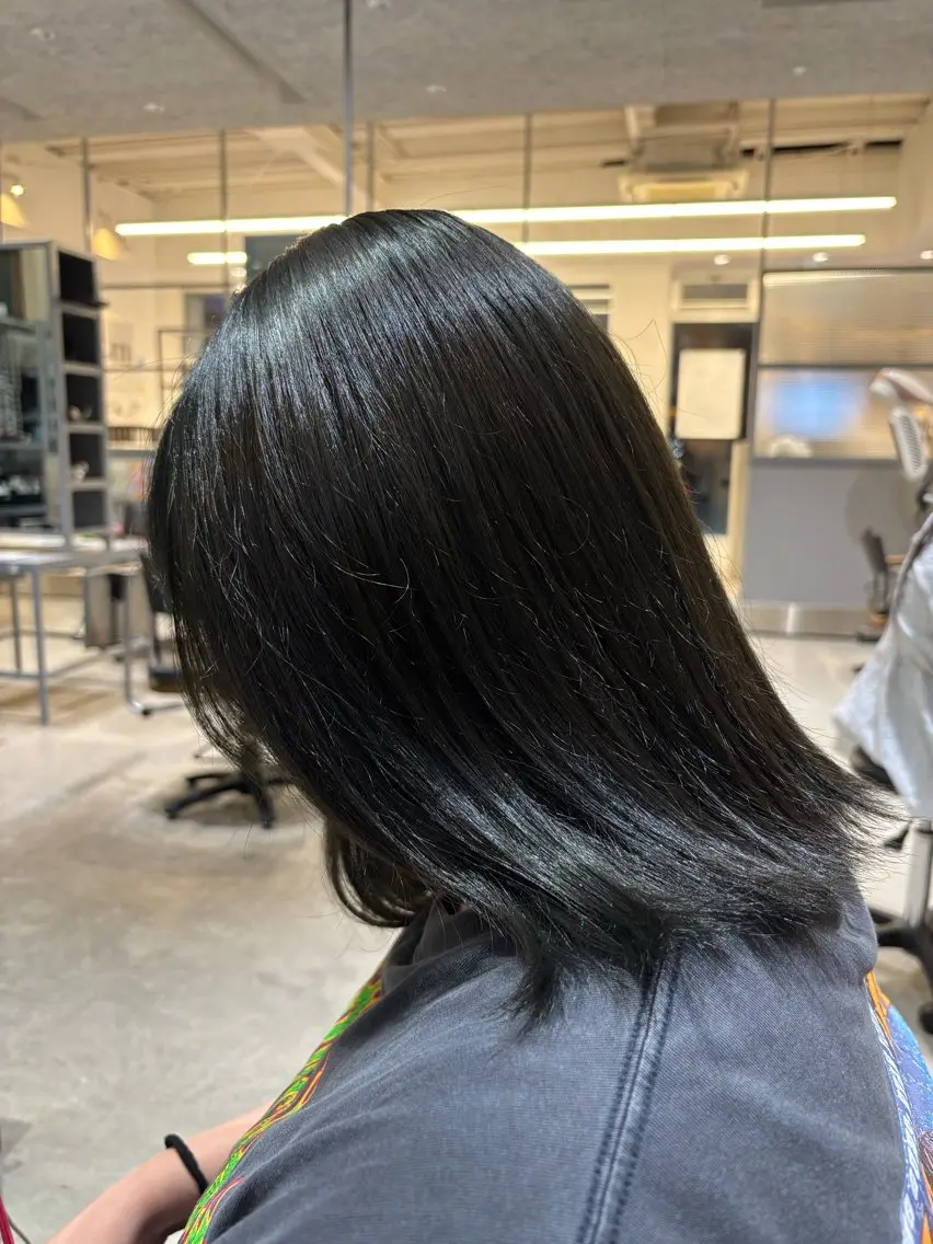 ショート カラー ヘアカラー 笹山 凛音のヘアスタイル