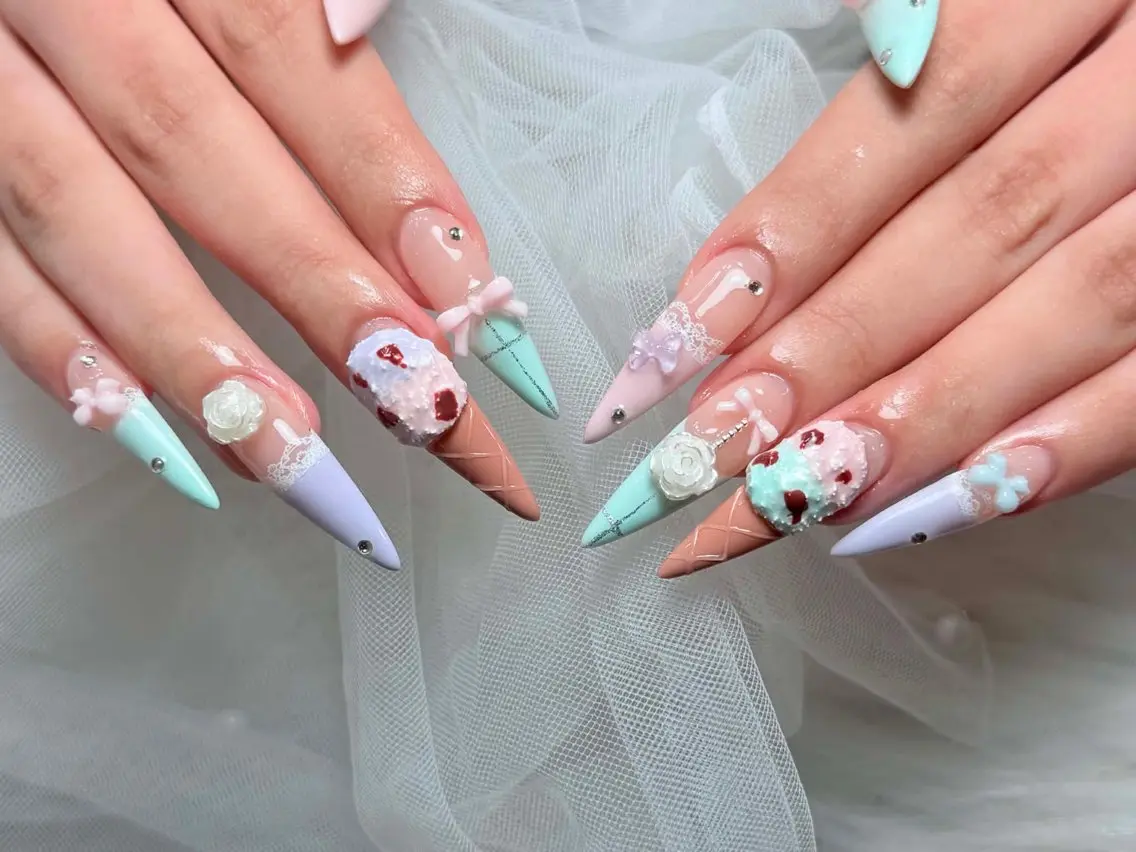 ネイル アートネイル 長さ出し ジェルネイル 韓国ネイル マグネットネイル ハンドネイル Cloudy Chan Nailのネイルデザイン
