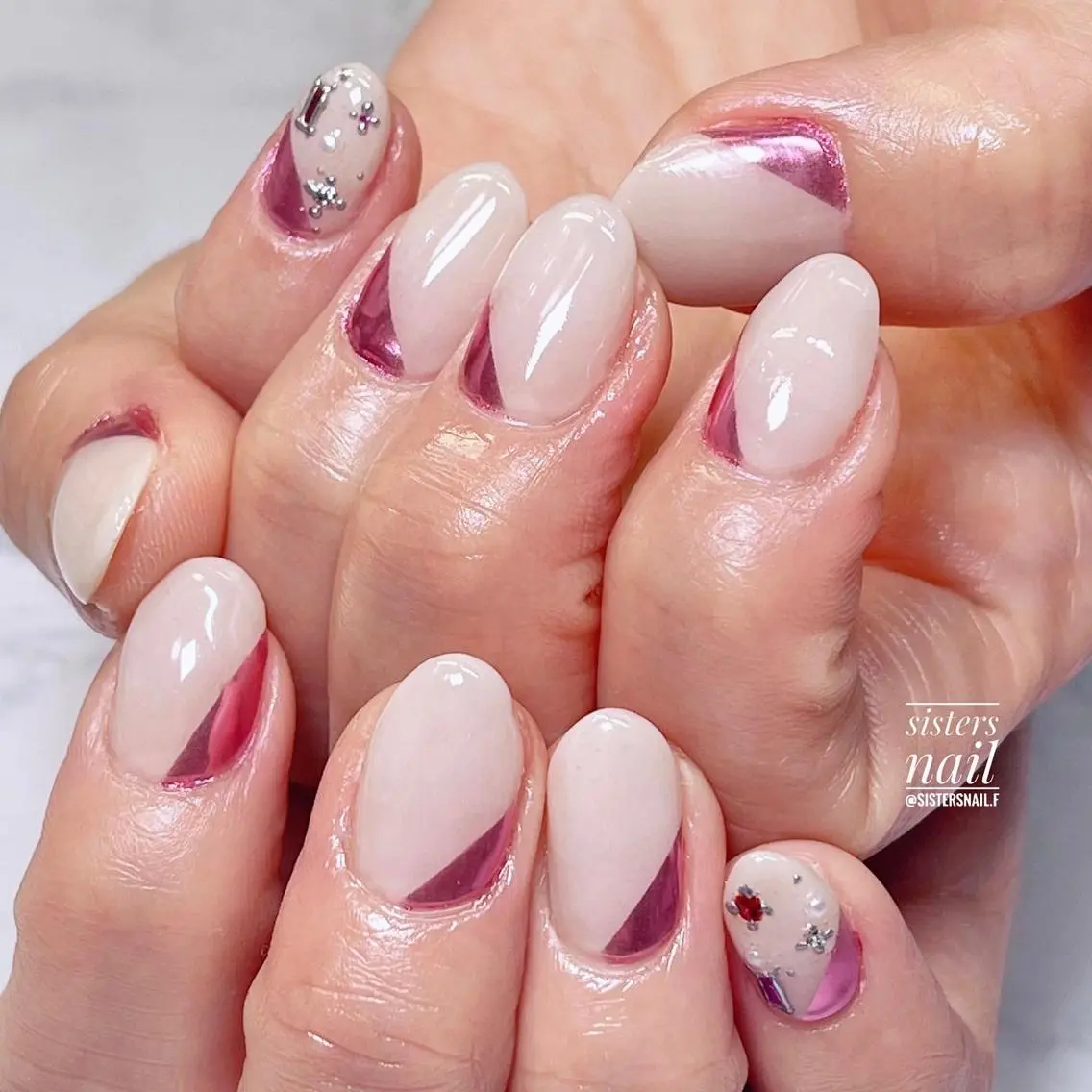 ネイル アートネイル ミラーネイル ピンク 夏ネイル sisters nail.fのネイルデザイン