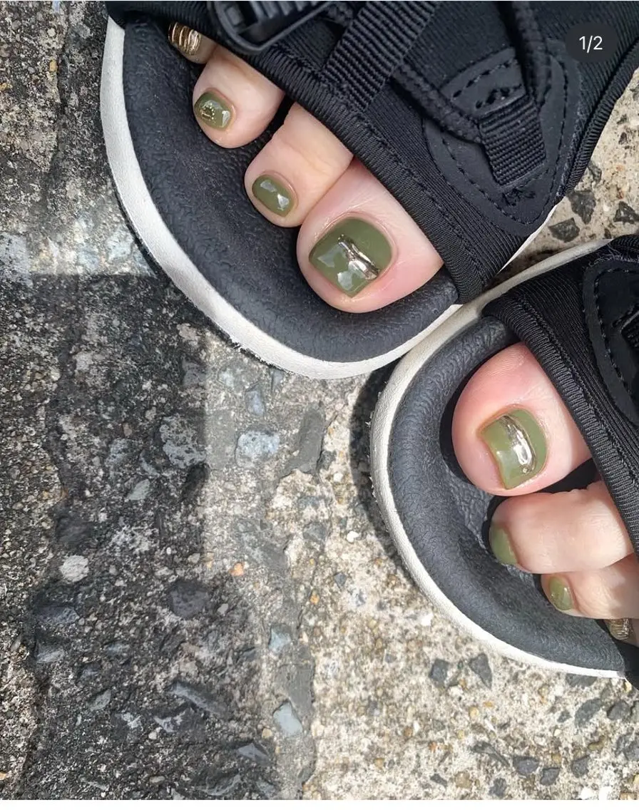 ネイル ピスタチオネイル nail salon happinessのネイルデザイン