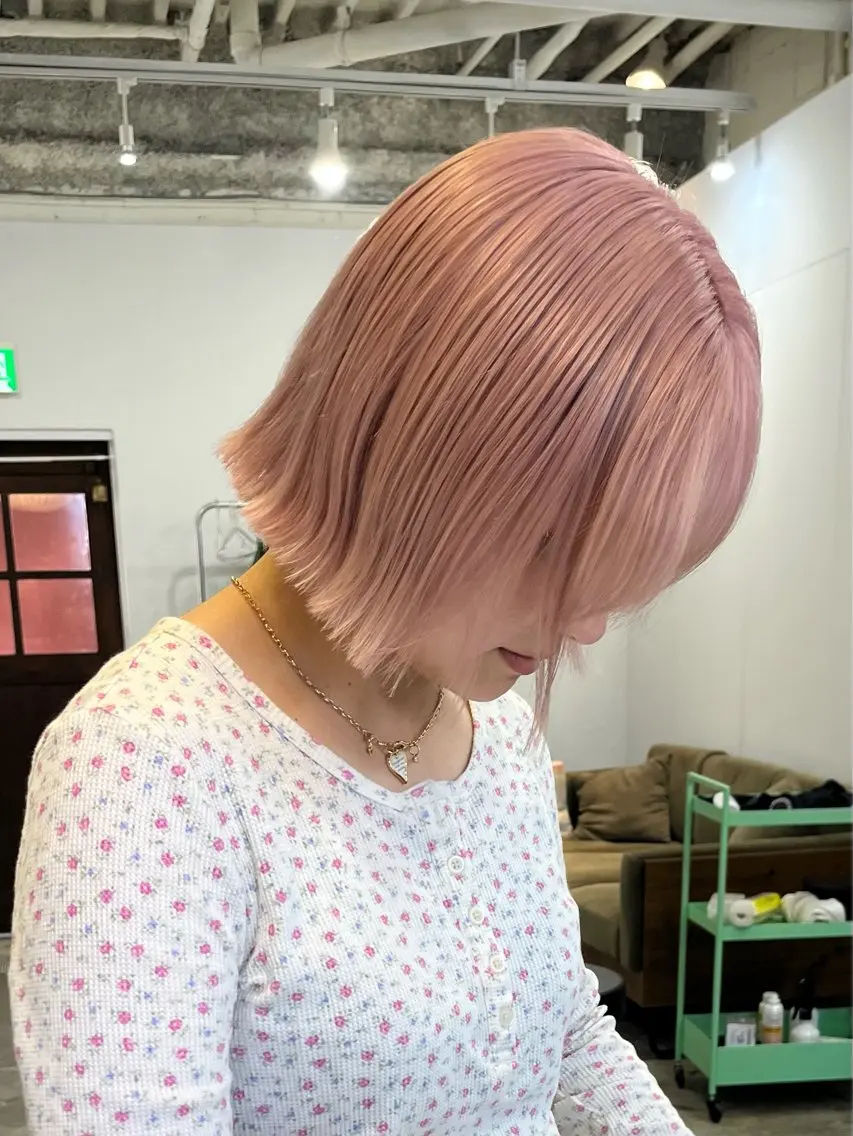 セミロング カラー ヘアカラー 🫧suzuno 🫧ブリーチ強化のヘアスタイル